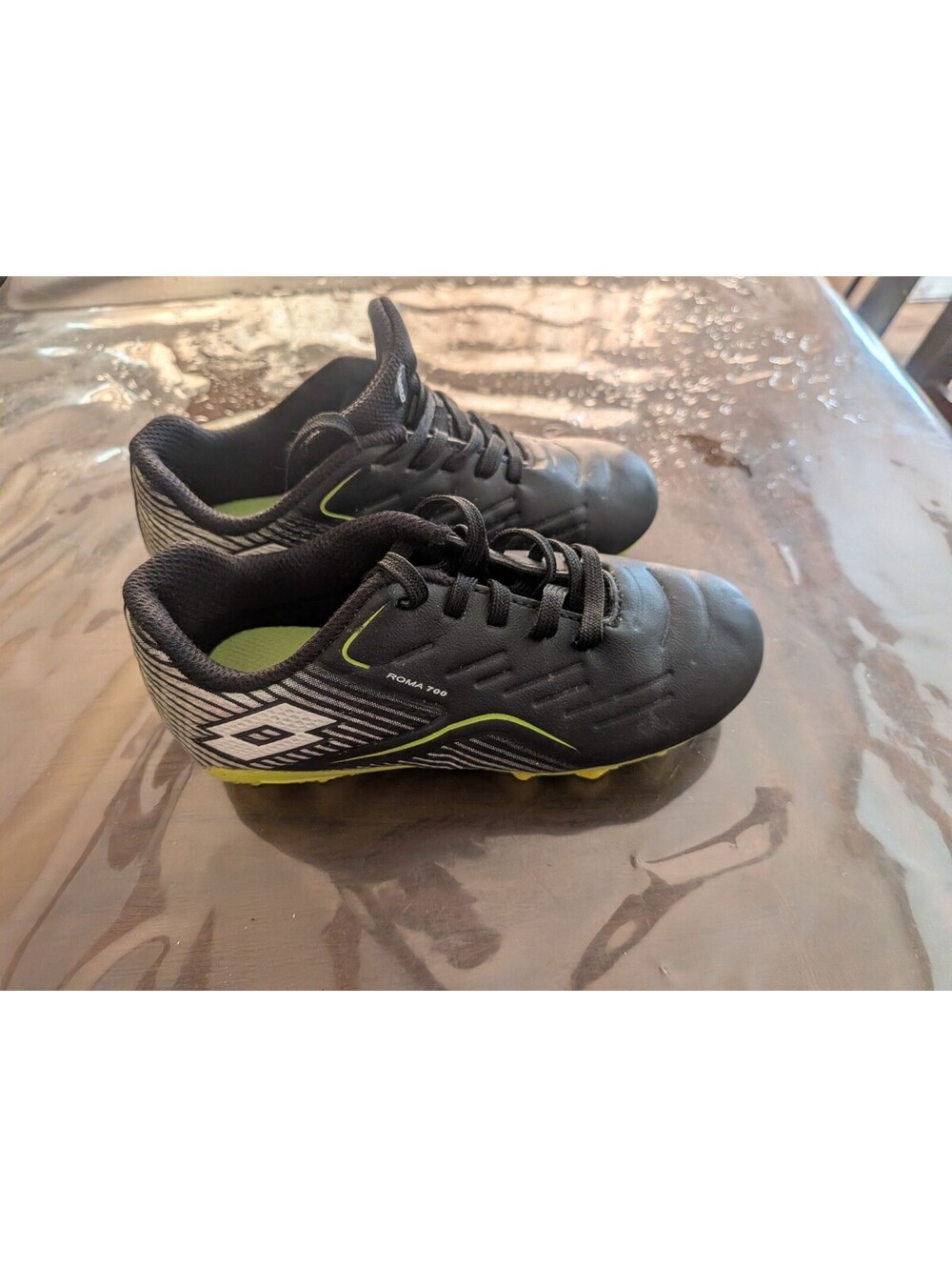 Lotto Youth Roma 700 Soccer Cleats Size 11K Black